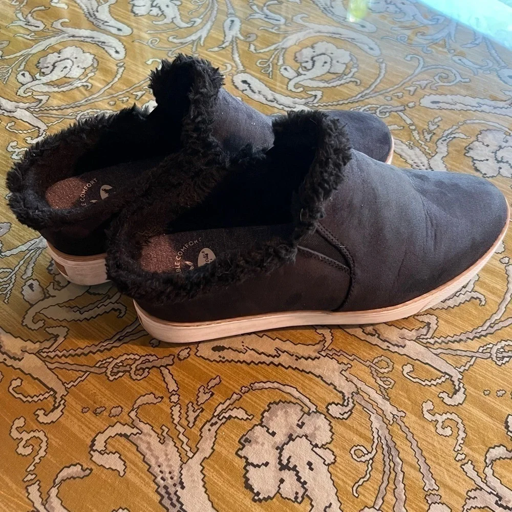 DR. SCHOLL’s “If Only” slip-on Black Camo Sneaker, Size 9 - Picture 3 of 6